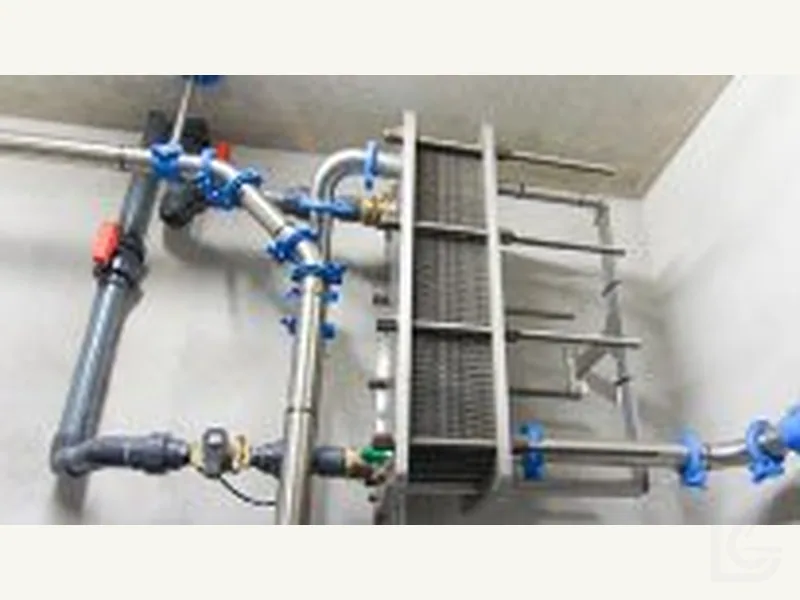 Plate Cooler — Milk pre-cooling